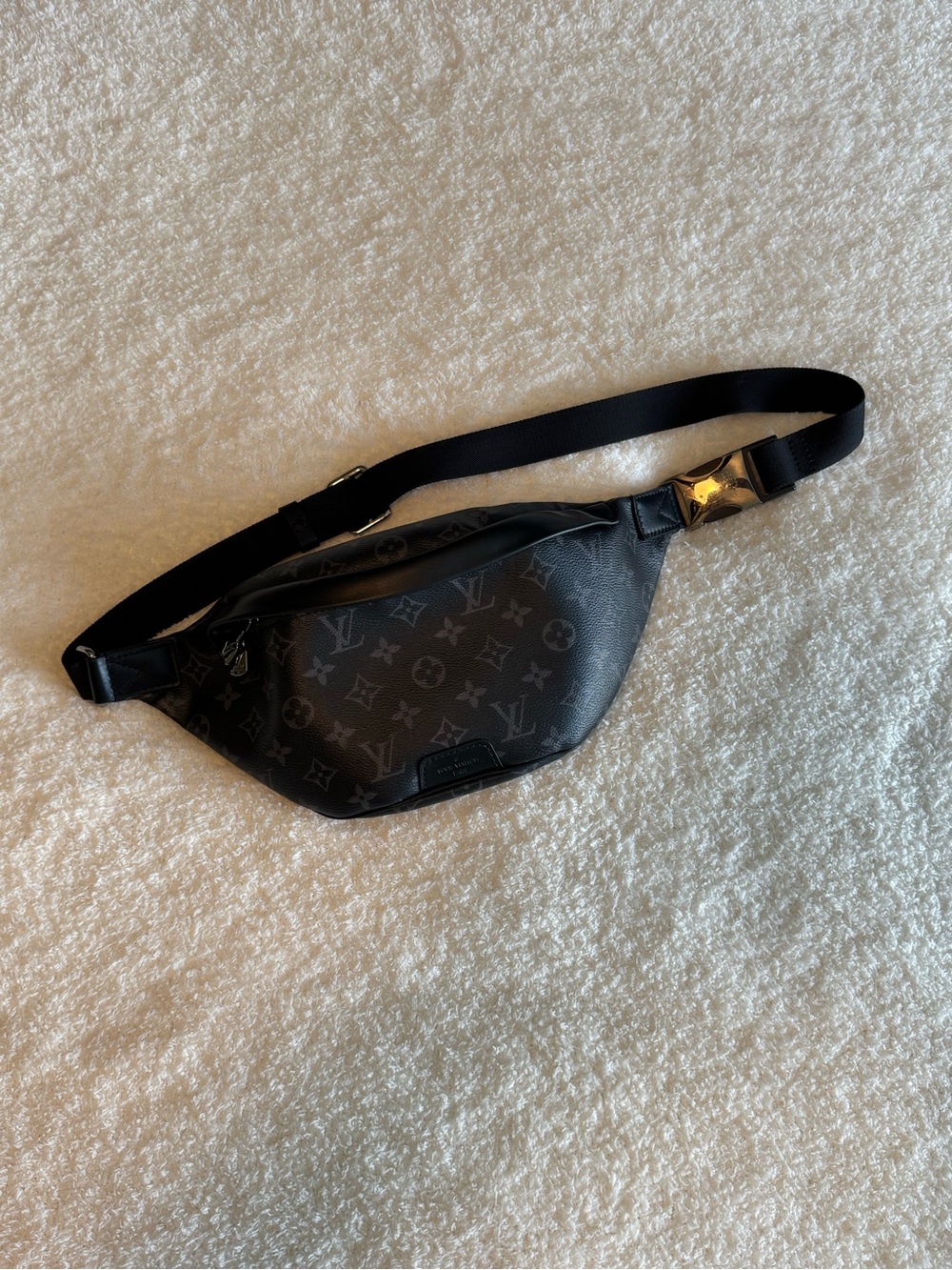 Unisex Louis Vuitton Discovery Bumbag